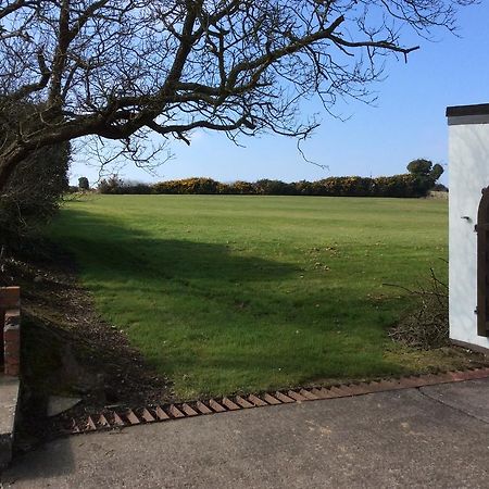 Coach Road Cottages Comber Exterior foto